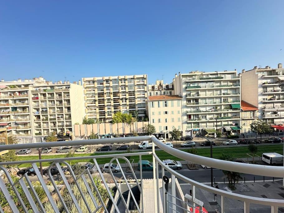 Appartement Avec 4 Chambres Doubles - Proche De La Mer, Des Transports Et De La Promenade Des Anglais Nice Exterior foto